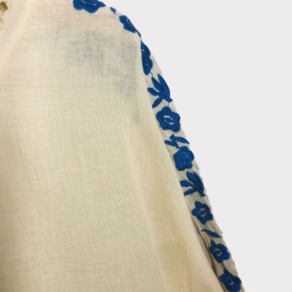 UMGEE Floral Embroidered Lightweight Cotton Gauze Raw Edge Top Size Small - Picture 3 of 9